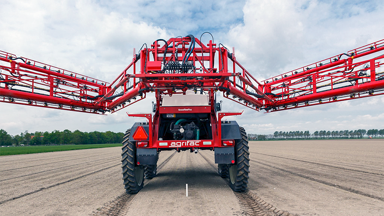Agrifac horticulture field sprayer with Sentech hall sensors