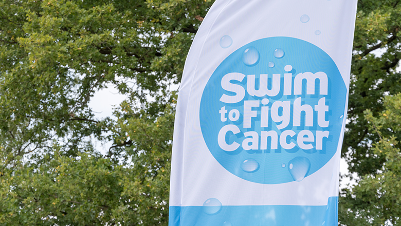 Flag of Swim to Fight Cancer IJzeren Man Vught