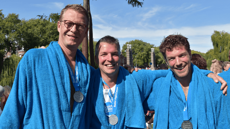 Team Sentech bij Swim to Fight Cancer 2019